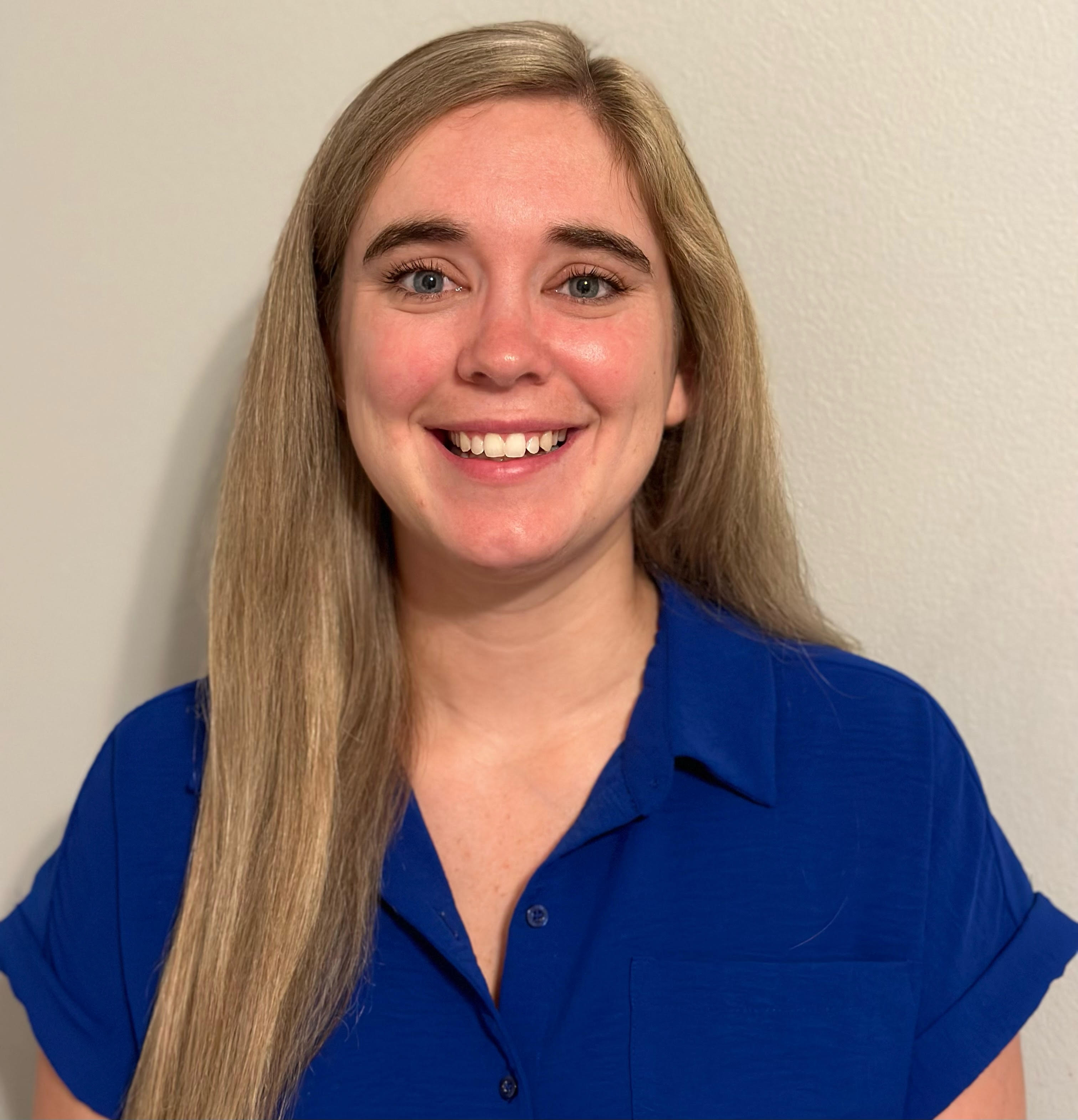 Amy Comeau headshot